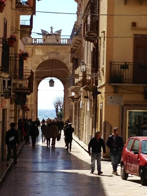 B&B Case A San Matteo Marsala Exterior photo